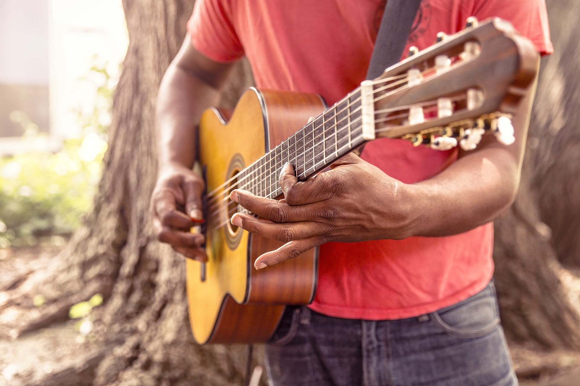 Read more about the article Can you Play Guitar With Long Nails?